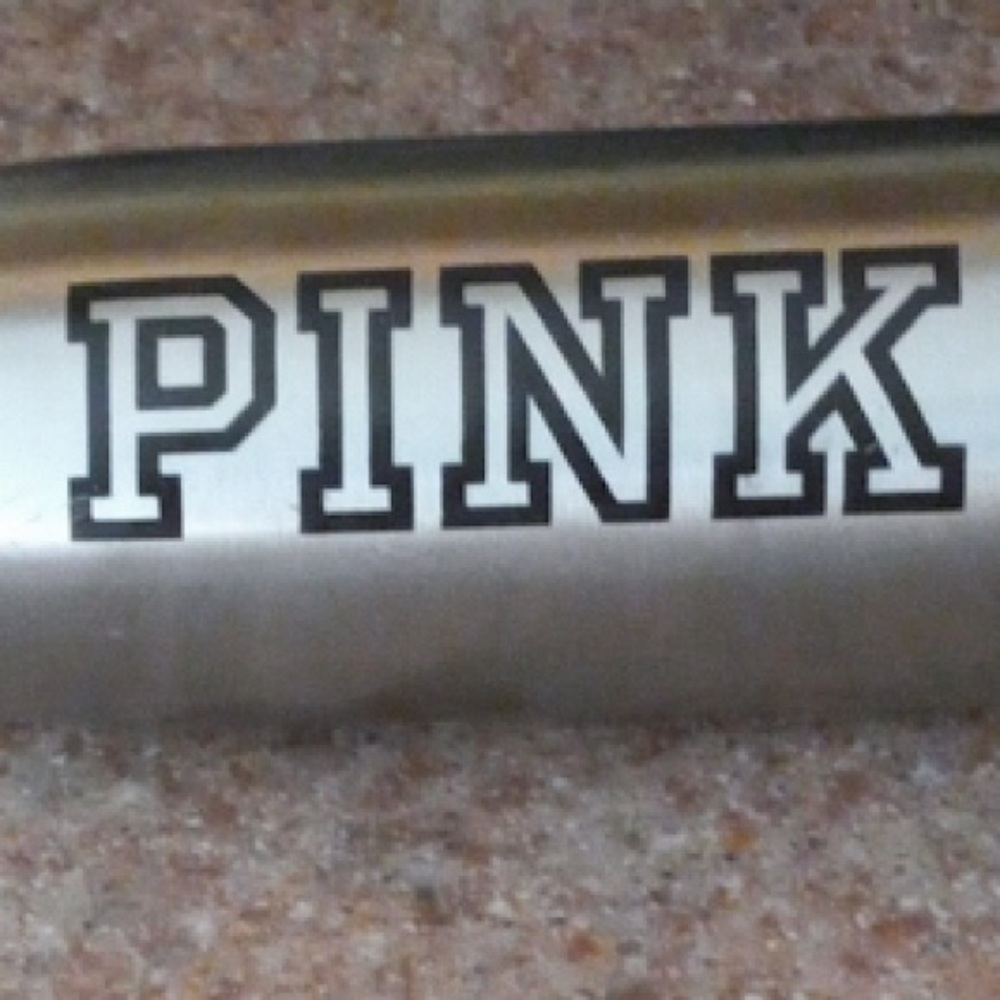 🆕🔥PINK BY VS SUPER CUTE METAL TIN TUMBLER SILVER&BLACK (PINK)ON THE TUMBLER!! - Picture 4 of 13